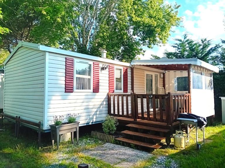 Mobil-home 6 personnes accès piscine et espace aquatique - Mobil-home 4 Pièces 6 Personnes MAE-8962 - B&B Saint-Jean-de-Monts