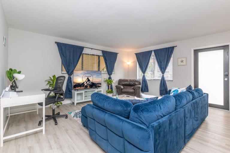 Beachside Parking - Las Olas, Airport, Port Evg - B&B Fort Lauderdale