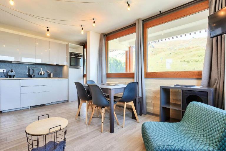 Résidence L'everest - 3 Pièces 6 pers - WIFI - L'EVEREST 131EV - PLAGNE CENTRE MAE-1884 - Chambres d'hôtes Aime