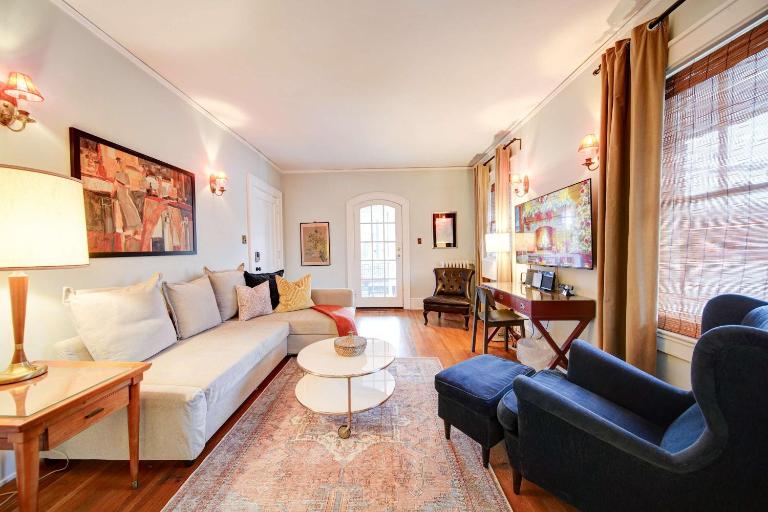 Elegant 1BR King Condo, Elizabeth-Plaza Midwood - B&B Charlotte