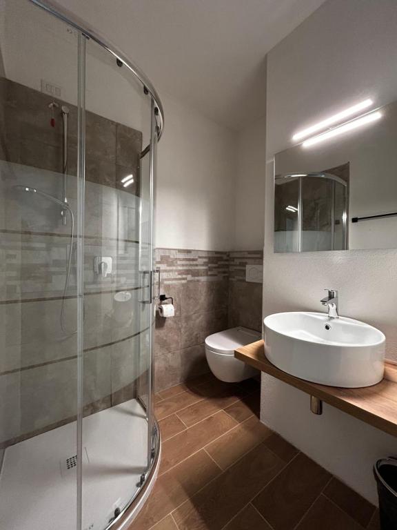 Domo MamaTzia Rooms - Bed and Breakfast Atzara