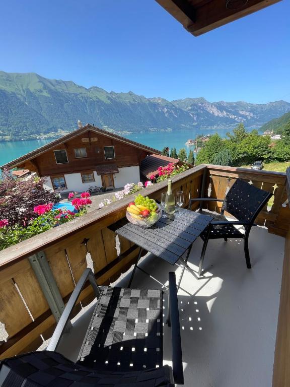 Nest above the lake - Chambres d'hôtes Iseltwald