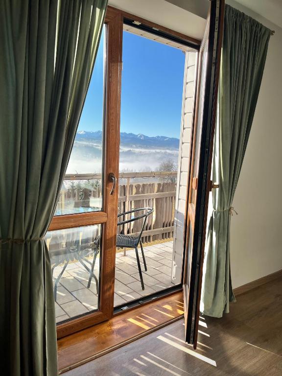 Bajkowa Panorama - B&B Czerwienne