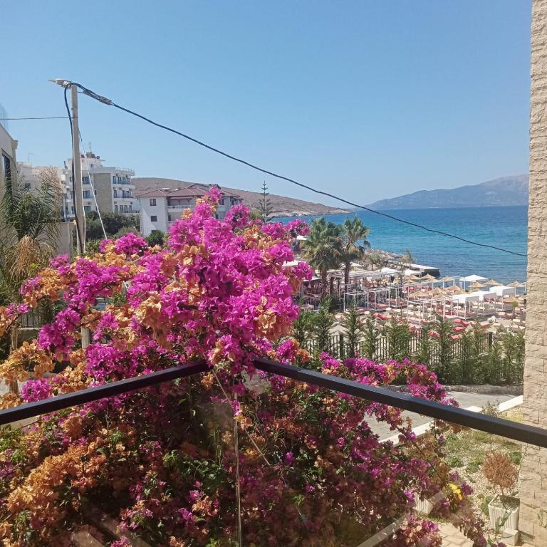 Horizon Residence 2-2 Sea View - Chambres d'hôtes Saranda