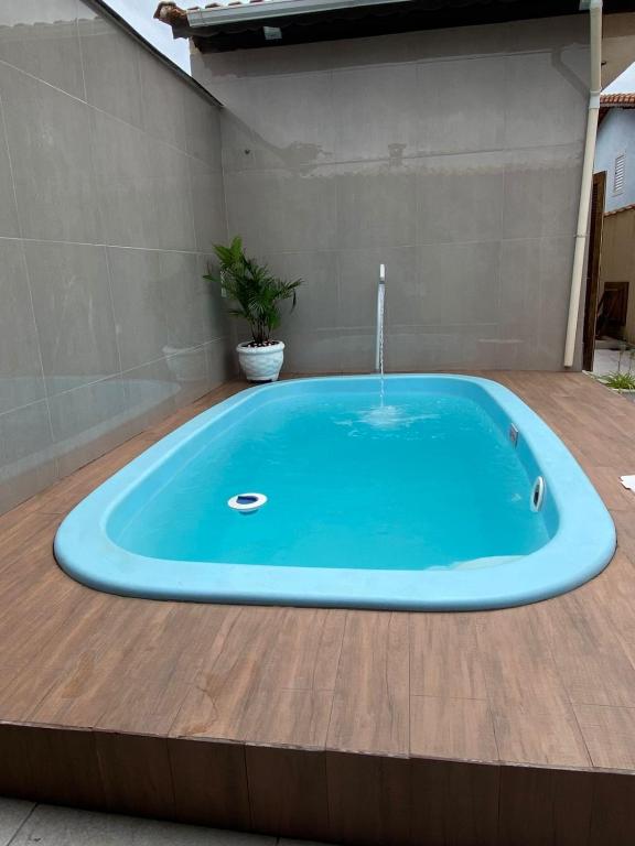 Casa com piscina em Mongaguá Próximo a Plataforma - Chambres d'hôtes Mongaguá
