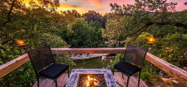 Cliffside at Piney Falls - Creek Access - Sweeping Views - B&B Boswell