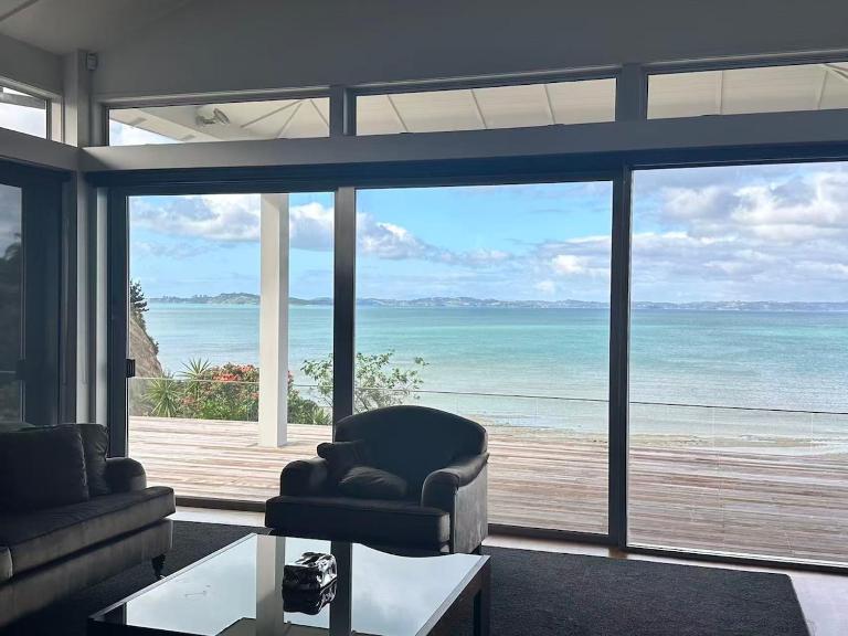 Verve Cliff, A hidden sanctuary above the waves - Chambres d'hôtes Auckland