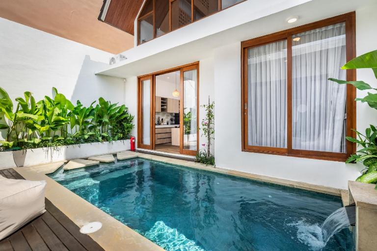 Sunset Max Villa - B&B Seminyak