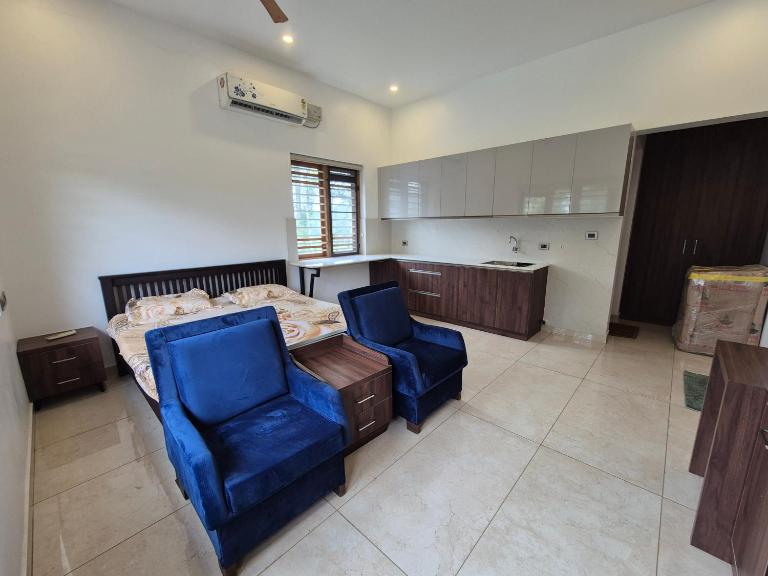 Prabhu Villla Upper Deck - Chambres d'hôtes Perumpāvūr
