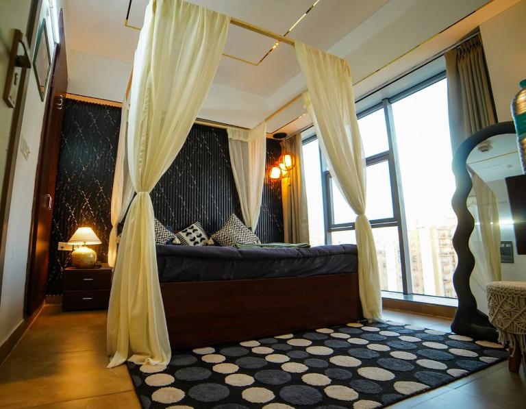 Lux 1bhk with balcony - Chambres d'hôtes Noida