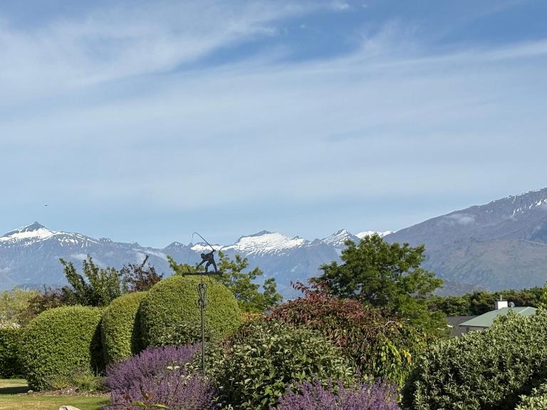 Alpine Peaks Apartment - Ferienwohnung Wanaka