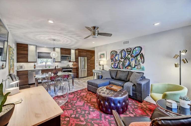 Comfortable and stylish condo near Myers Park - B&B Charlotte