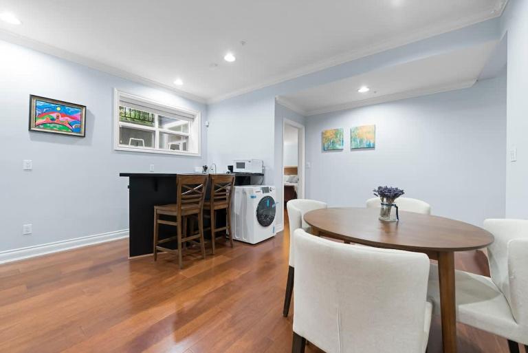 Luxury 1200 squft 2BR Shaughnessy Suite Near YVR & DT - B&B Vancouver