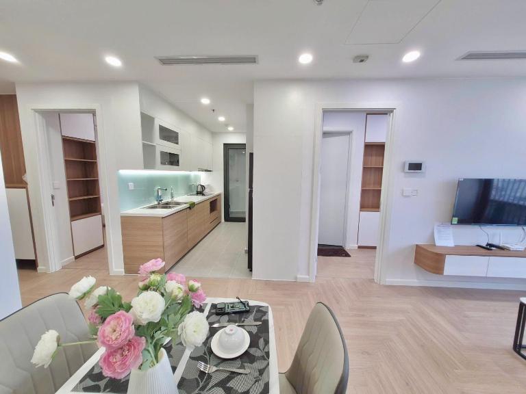 Asahi Luxstay - Ninety Complex Serviced Apartment 10 minutes Hoan Kiem Lake - B&B Hanoi
