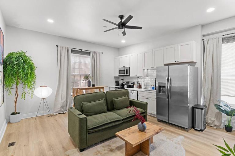 Studio Apt. Near Alamo Drafthouse, SLU & Downtown - B&B St Louis