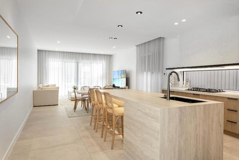 Sans Souci Sanctuary Family Home with AC - B&B Sydney