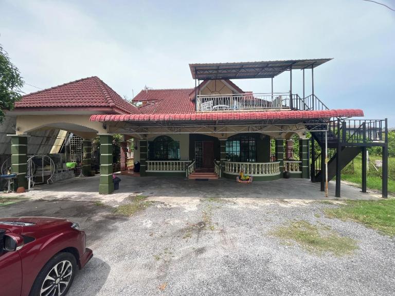 Homestay Teratak Kasih Nizman - B&B Kota Bharu