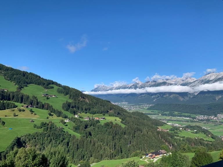 Wohnung mit wundervollem Bergpanoramablick - Chambres d'hôtes Wattenberg