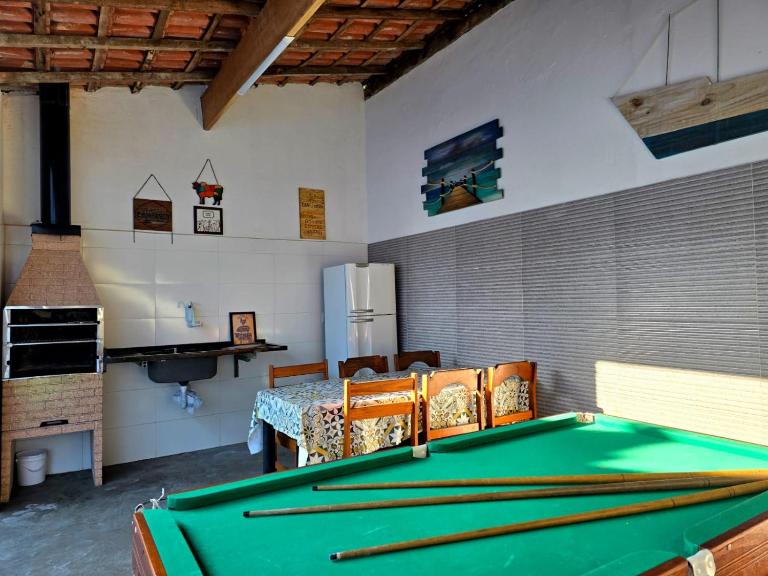 Casa no Centro 600m da Praia - B&B Bertioga