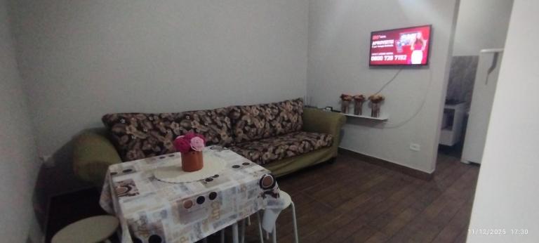 1 Dormitório a 100m da praia vila Mirim PG - B&B Praia Grande