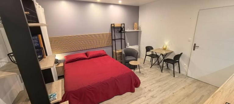Studio cosy indépendant - B&B Ville-sur-Jarnioux