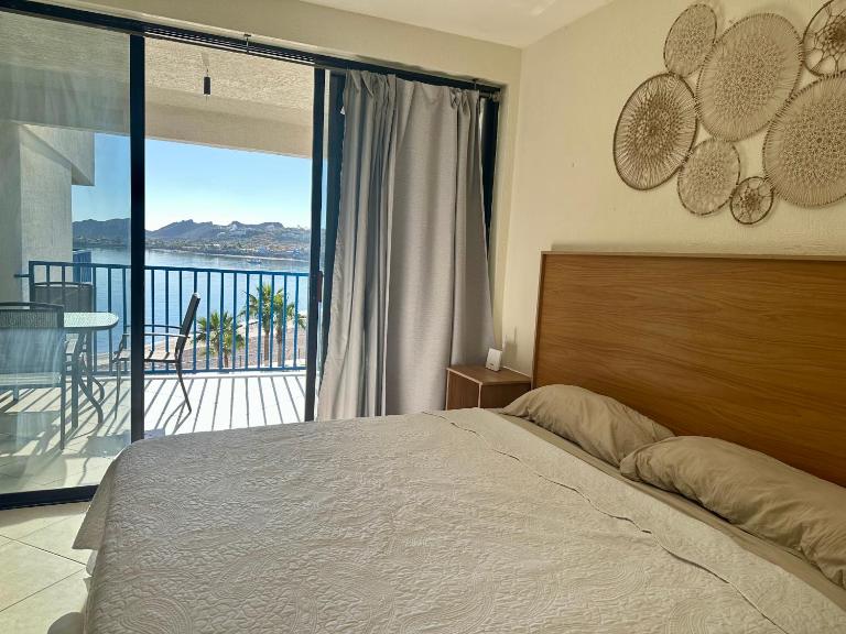 Hermoso condominio frente al mar - Chambres d'hôtes San Carlos