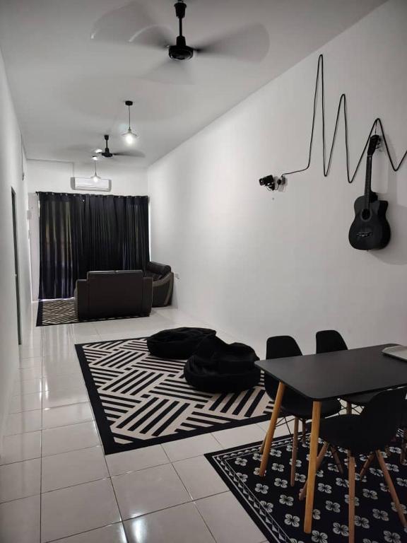 Nazana Homestay - B&B Batu Gajah
