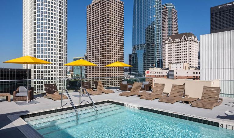 Furnished Studio Apartment - B&B Los Angeles