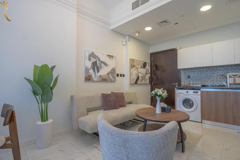 Modern 1BR Retreat - Luxe & Comfortable - Bed and Breakfast Abu Dhabi