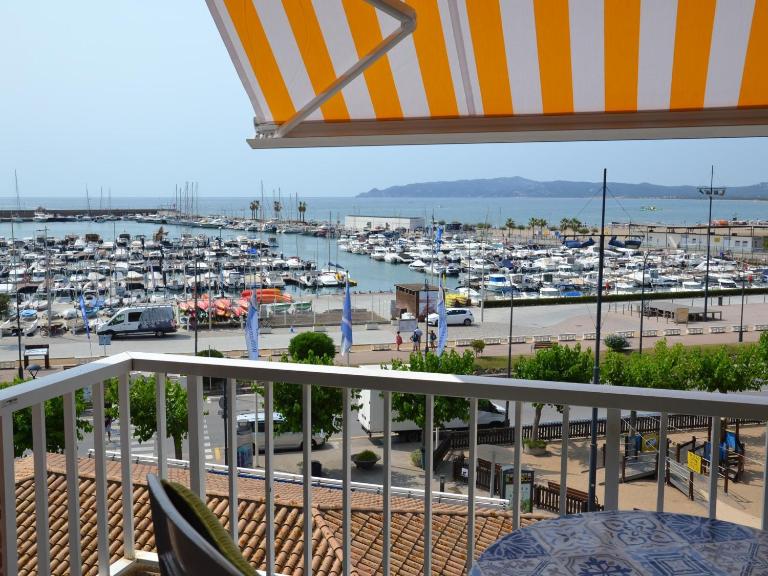 Apartamento Nautica en L'Estartit, cerca de playa con parking - ES-323-84 - B&B l'Estartit