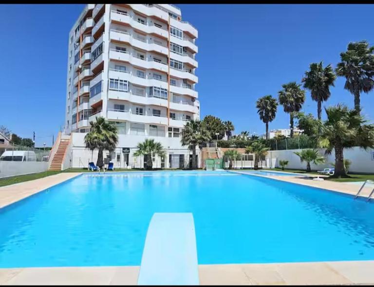 Vaumar piscina ar condicionado wifi e praia - Ferienwohnung Portimao