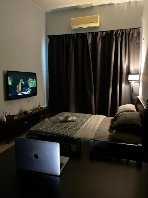 Cyberjaya Dpulze, 6 Pax, WIFI, Netflix, Free Parking - Chambres d'hôtes Cyberjaya