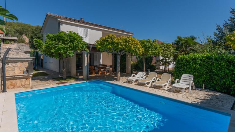 Villa Mihael-Makarska by Villas Guide - B&B Donji Vinjani