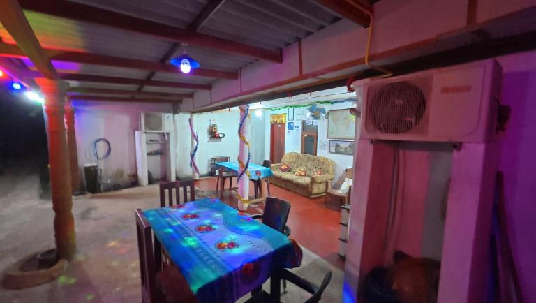 Meera House & Tourist Inn - B&B Anuradhapura