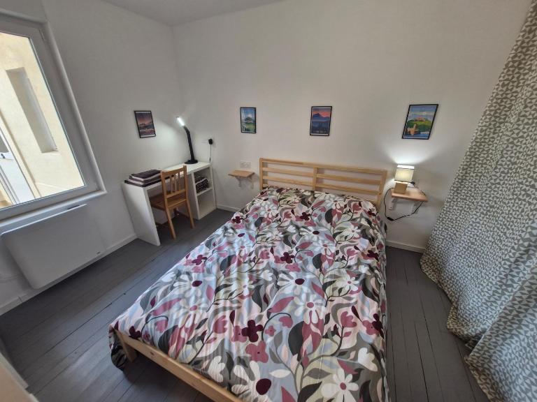 Appartement F2 5A - B&B Les Martres-de-Veyre