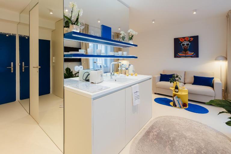 D-Nook Studio with Parking - Quiet Courtyard - Old Town - Ferienwohnung Bratislava