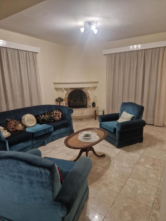 Urban Nest Central Nicosia - Spacious 2BR Apartment - B&B Nicosia