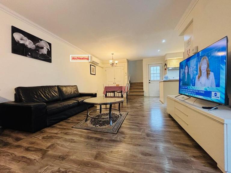 THT's house-Ideal Downtown Area - B&B Charlottetown