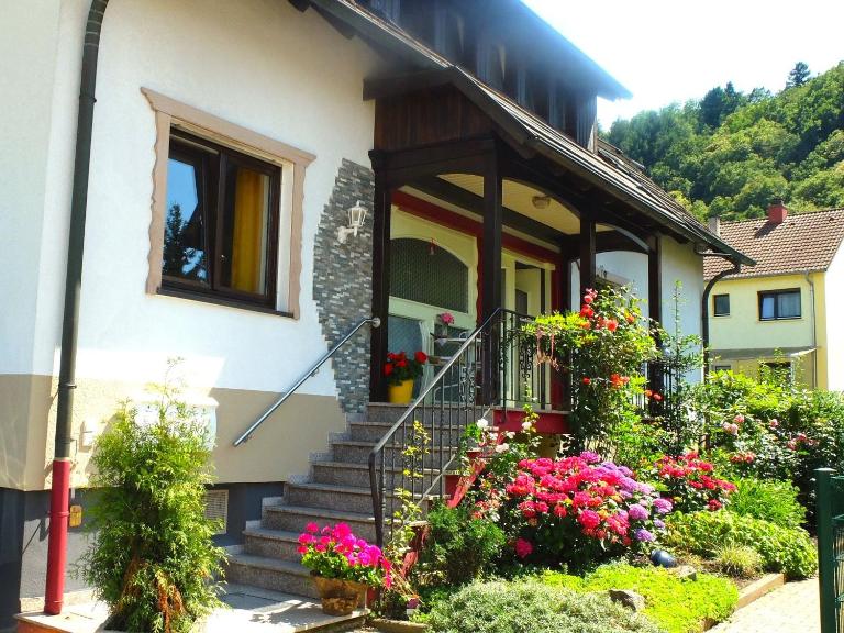 Gästehaus Hermine - B&B Oberkirch