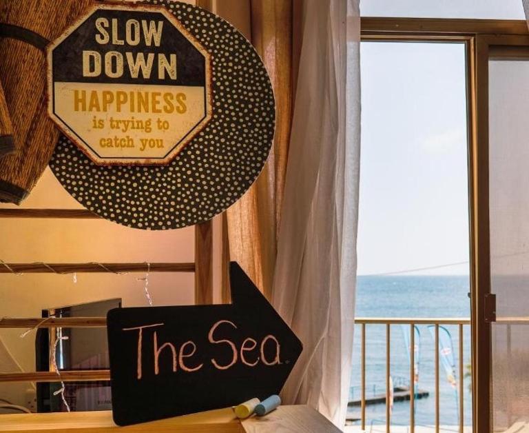 Beachfront bliss - B&B Qbajjar