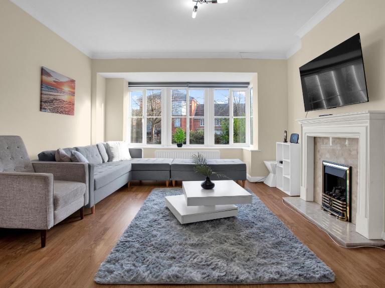 Spacious Family 3BR Near Stanmore Station- The Muse - B&B Stanmore