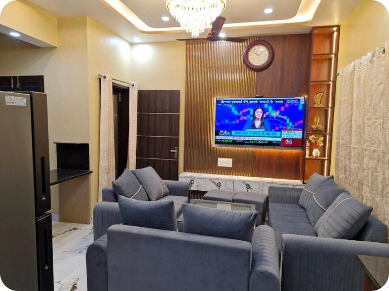 Agya Comfort Suites Luxurious 2BHK near Jammu Airport - B&B Jammu