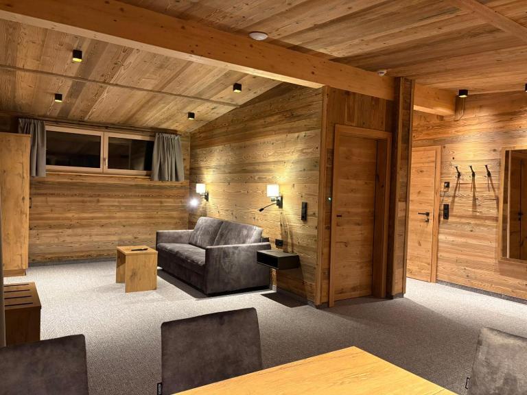 Alpenresort Panorama - Ferienwohnung Oberperfuss