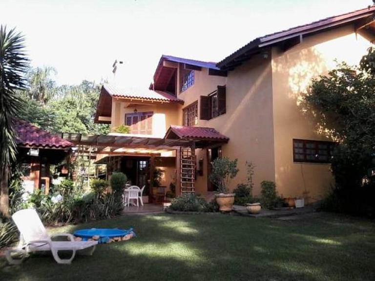 Casa das Palmeiras + Quiosque - B&B Bento Gonçalves