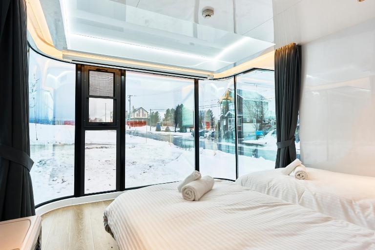 Straddie Island - B&B Niseko Town