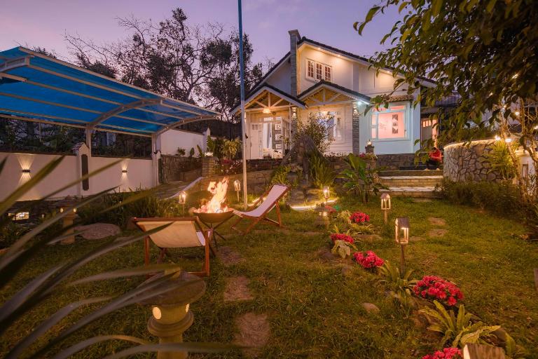 Villa Sân Vườn Nam Hồ - B&B Khu Chi Lăng
