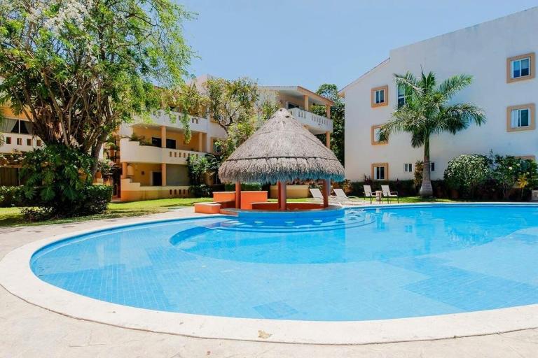 Private balcony I Gated Playacar I Pool On Site! - Chambres d'hôtes Playa del Carmen