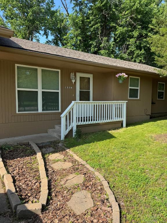 Wolf Creek Escape Grove OK - B&B Grove