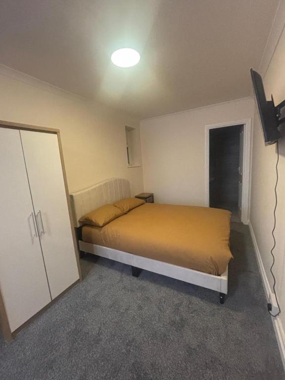 Cozy studio flat Gatwick Airport - Ferienwohnung Horley
