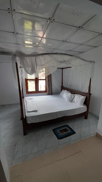 Gurty House - Bed and Breakfast Weligama